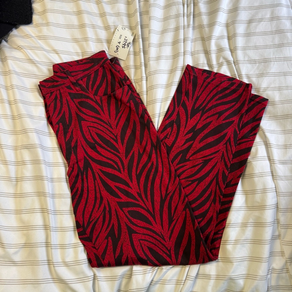 Elegant Red and Black Women's Skinny Pants